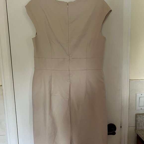 Ann Taylor The Envelope Neck Dress in Stretch Cotton - Picture 3 of 4
